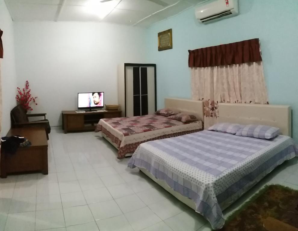 Dhia Irdina Homestay Paya Rewak Exterior foto